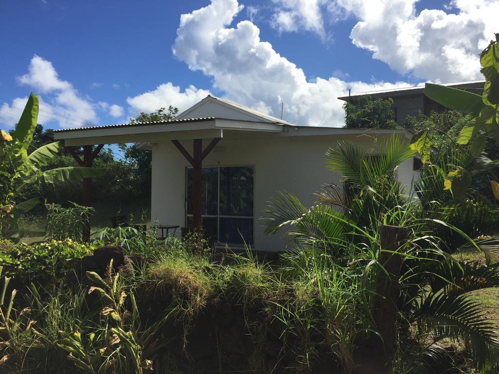 Hotel Atavai Hanga Roa Exterior photo